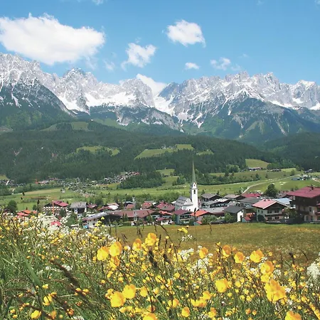 In Near Skiwelt Slopes 別荘 *