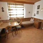 Casa de Férias In Near Skiwelt Slopes *